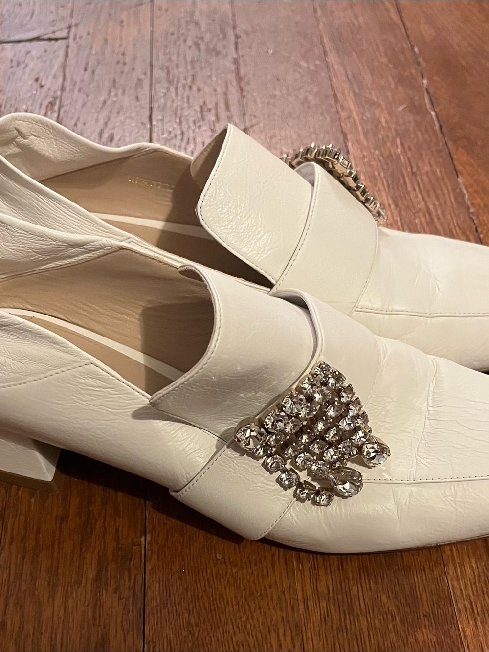 Stuart Weitzman White Leather Embellished Loafers - Picture 2 of 2